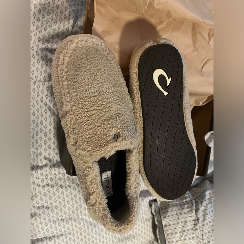 Olukai Nohea Heu slipper women’s 10